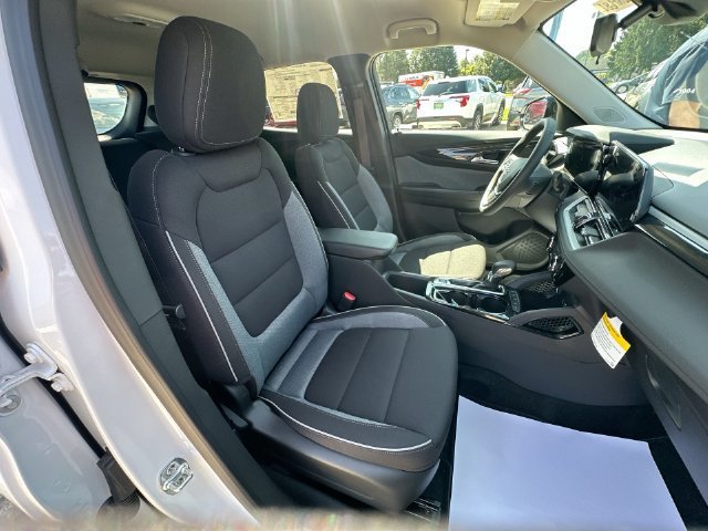 New 2026 Chevrolet TrailBlazer LT w/ Midnight Edition FWD image 30