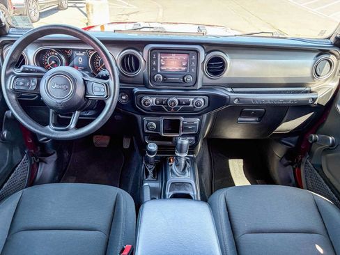 Used 2021 Jeep Wrangler Unlimited Sport AWD/4WD image 12