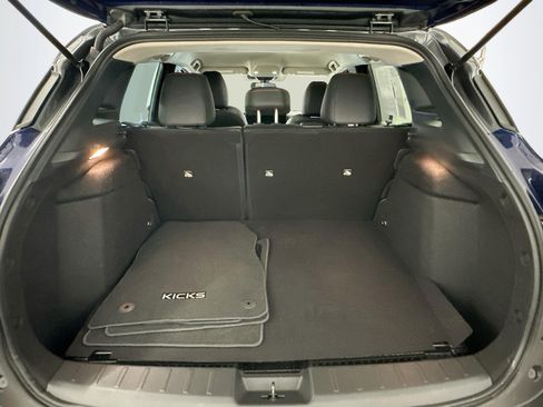 Used 2025 Nissan Kicks SR AWD/4WD image 29