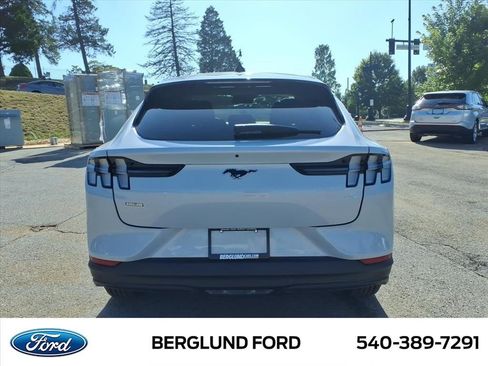 Used 2023 Ford Mustang Mach-E Select w/ Comfort Package Lite AWD/4WD image 6