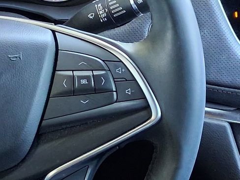 Used 2024 Cadillac XT5 Luxury w/ LPO, Floor Liner Package FWD image 12