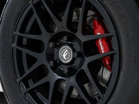 Used 2016 Chevrolet SS RWD image 11