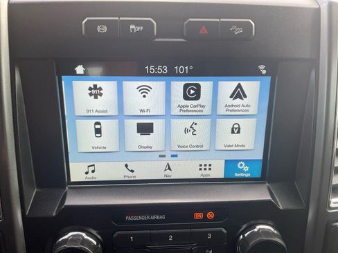 Used 2017 Ford F350 XLT w/ XLT Premium Package AWD/4WD image 17