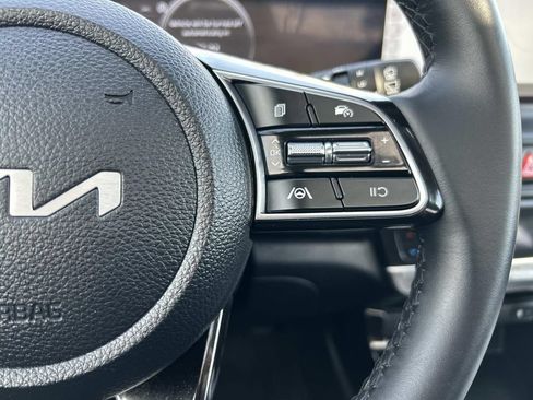 Certified 2025 Kia Seltos EX w/ EX Sunroof Package AWD/4WD image 22