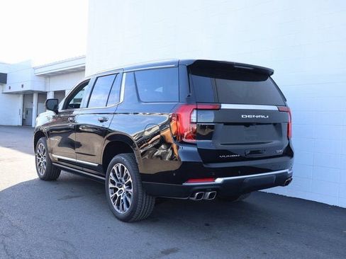 New 2026 GMC Yukon Denali w/ Sun & Power Step Package AWD/4WD image 5