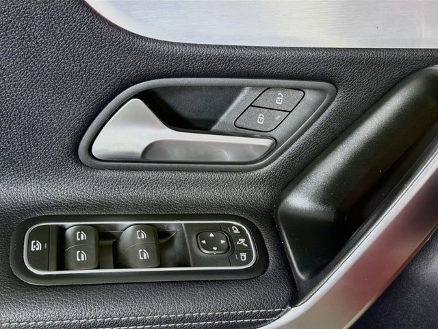 Used 2022 Mercedes-Benz A 220 image 19