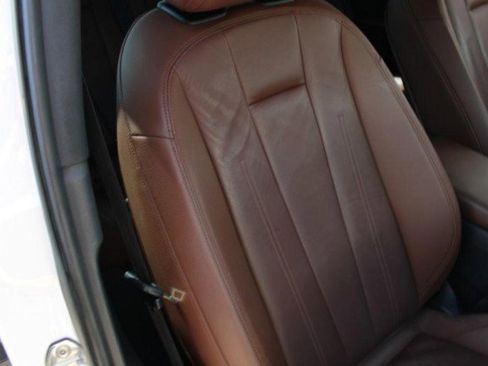 Used 2019 Audi A4 2.0T Premium w/ Convenience Package image 8