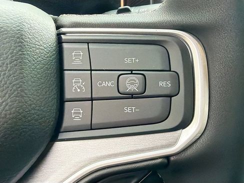 New 2026 Jeep Grand Wagoneer Limited AWD/4WD image 39