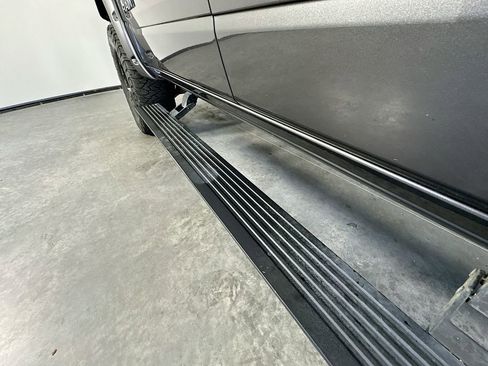 Used 2022 RAM 1500 Big Horn w/ Night Edition AWD/4WD image 38