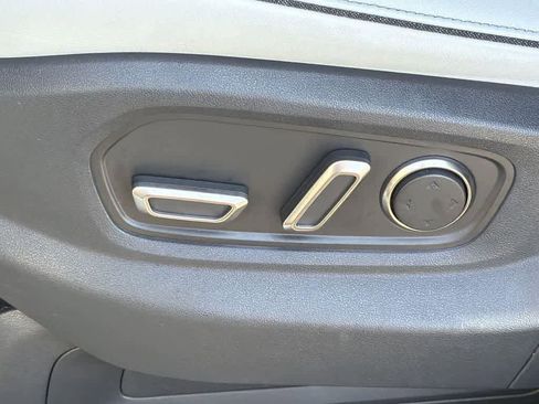 Used 2023 Rivian R1S Adventure image 27