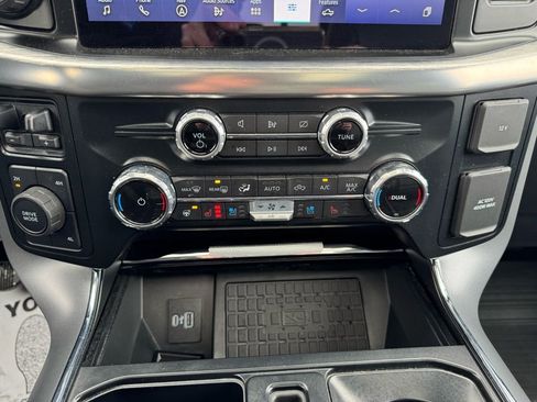 Certified 2023 Ford F150 Lariat w/ Equipment Group 502A High image 19