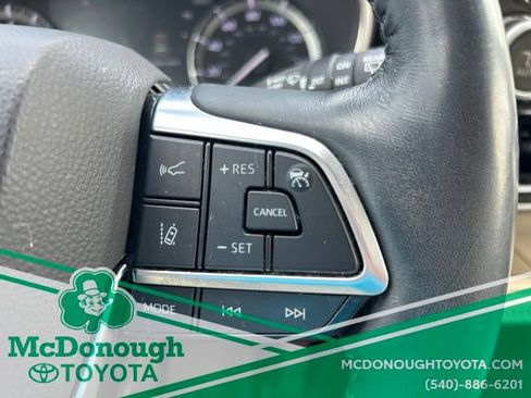 Used 2020 Toyota Highlander Limited AWD/4WD image 24