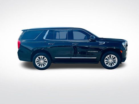 Used 2021 GMC Yukon SLT w/ SLT Premium Package image 9