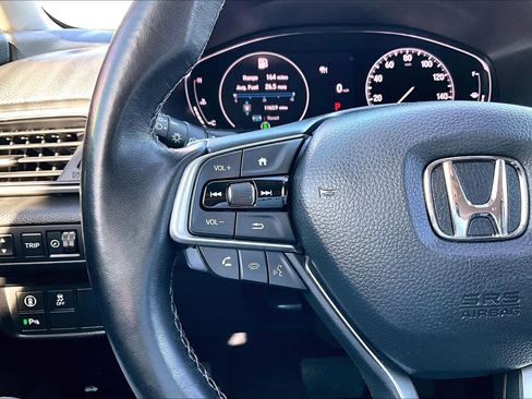 Used 2021 Honda Accord Touring image 23
