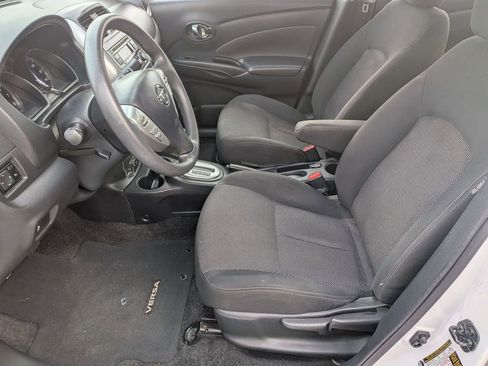 Used 2018 Nissan Versa SV image 12