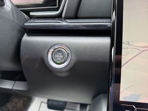 New 2026 GMC Terrain AT4 w/ LPO, Floor Liner Package AWD/4WD image 23