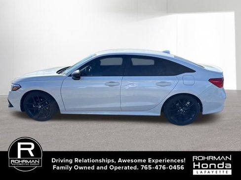 Used 2023 Honda Civic Sport image 10