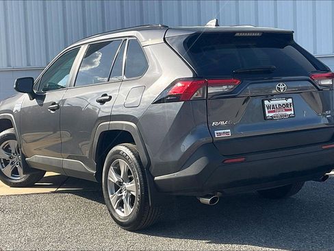 Used 2024 Toyota RAV4 XLE w/ Convenience Package image 15