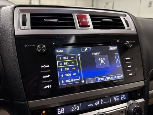 Used 2016 Subaru Legacy 3.6R Limited image 27