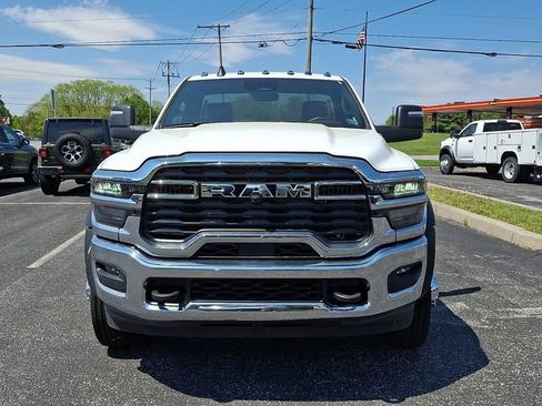 New 2026 RAM 5500 Tradesman w/ Chrome Appearance Group AWD/4WD image 2