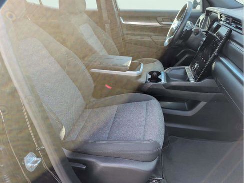 Used 2025 GMC Terrain Elevation image 18