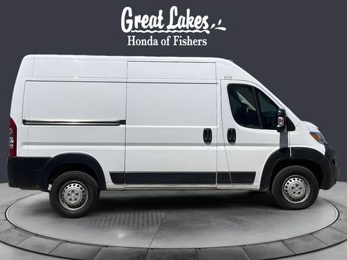 Used 2025 RAM ProMaster 2500 w/ Convenience Group FWD image 6