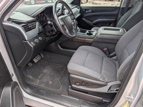 Used 2020 Chevrolet Suburban LS w/ Skid Plate Package AWD/4WD image 18