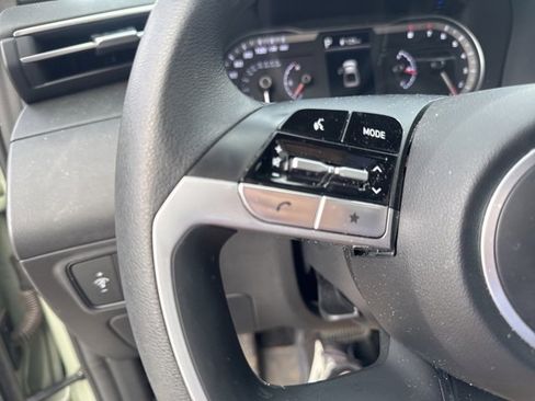 Certified 2024 Hyundai Santa Cruz SEL image 18