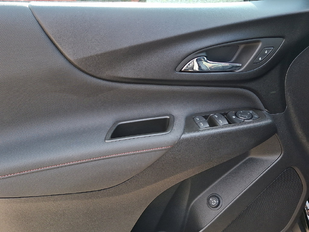 Certified 2023 Chevrolet Equinox RS AWD/4WD image 12