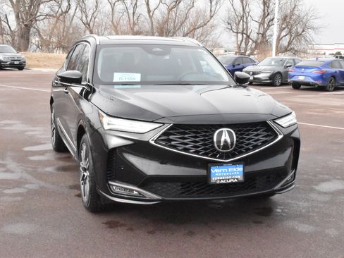 New 2026 Acura MDX w/Advance Package image 3