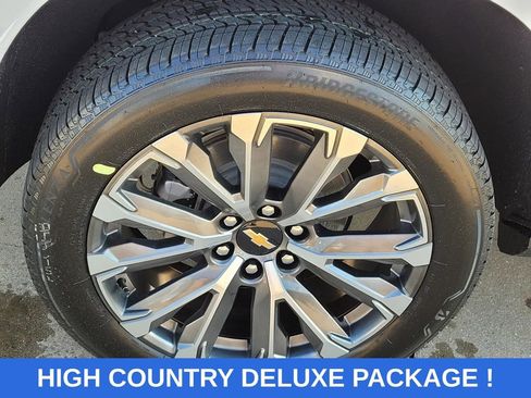 New 2026 Chevrolet Tahoe High Country image 5