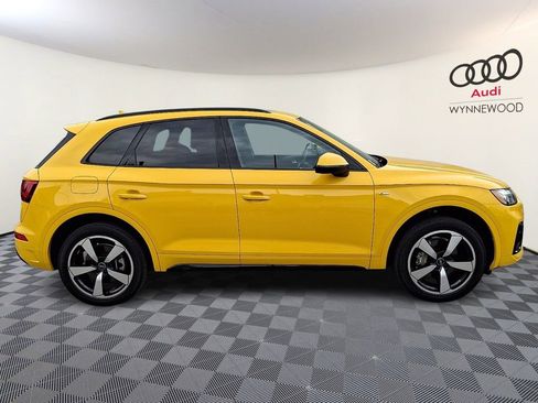 Used 2023 Audi Q5 2.0T Premium Plus w/ Premium Plus Package AWD/4WD image 7