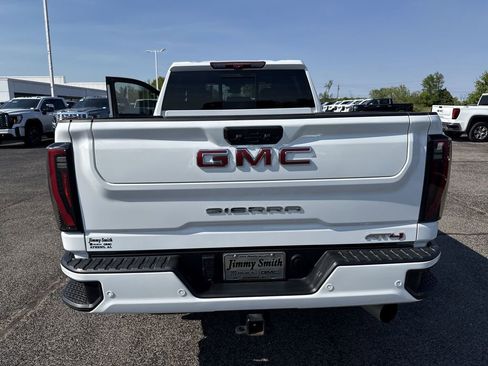 Certified 2024 GMC Sierra 2500 AT4 w/ AT4 Premium Plus Package AWD/4WD image 33