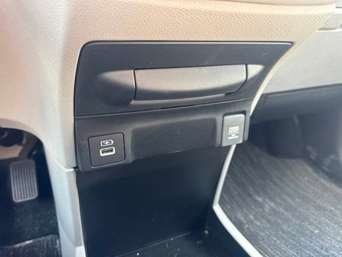 Used 2024 Honda Odyssey EX-L image 27