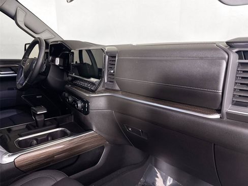 Used 2026 Chevrolet Silverado 1500 RST w/ Convenience Package II AWD/4WD image 42