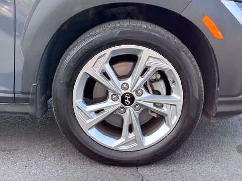 Used 2023 Hyundai Kona SEL AWD/4WD image 48