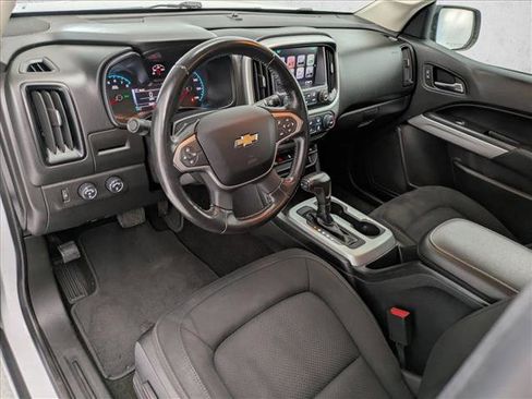 Used 2018 Chevrolet Colorado LT w/ LT Convenience Package image 7