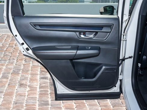 Certified 2023 Honda CR-V Sport image 12