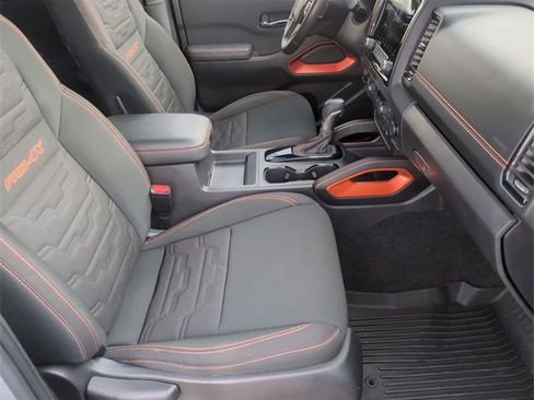 Used 2024 Nissan Frontier PRO-4X w/ Off-Road Protection Package image 26