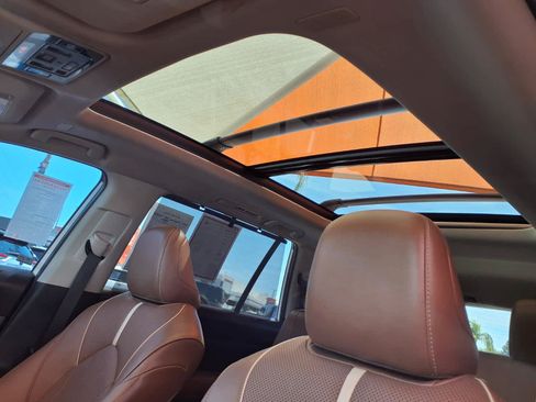Certified 2024 Toyota Grand Highlander AWD image 19