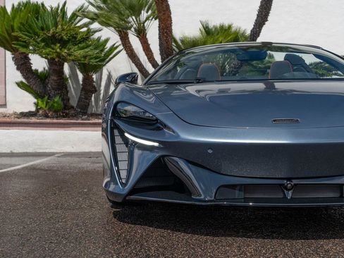 New 2026 McLaren Artura Spider RWD image 31