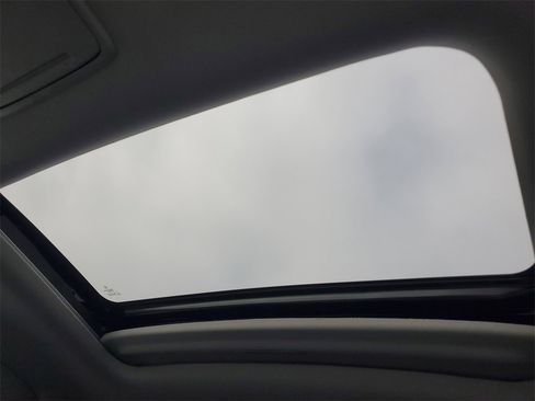 Certified 2025 Acura ADX FWD image 33