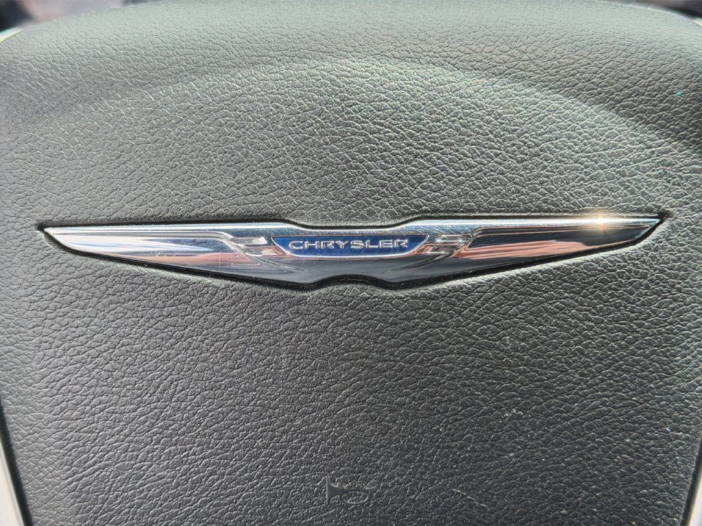Used 2014 Chrysler 200 Touring FWD image 35