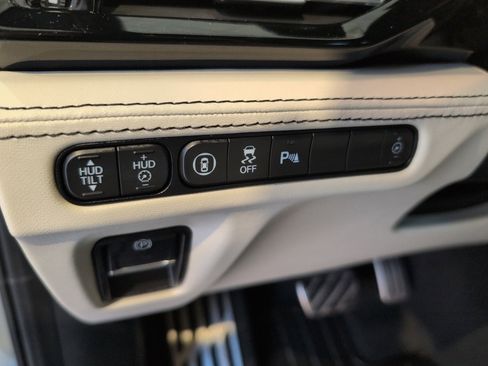 Certified 2025 Acura MDX A-Spec image 15