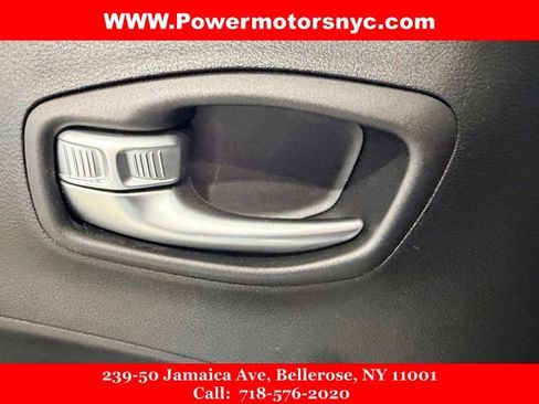 Used 2020 Jeep Compass Latitude AWD/4WD image 46