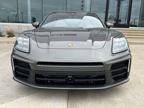 New 2026 Porsche Panamera 4 image 10