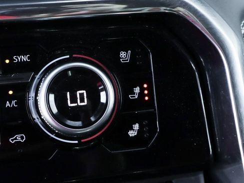 Used 2024 GMC Sierra 2500 Denali Ultimate image 35