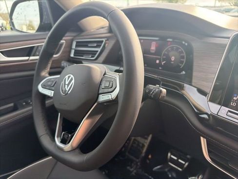 New 2026 Volkswagen Atlas SEL Premium R-Line AWD/4WD image 44