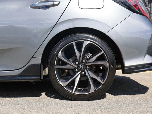 Used 2019 Honda Civic Sport image 10