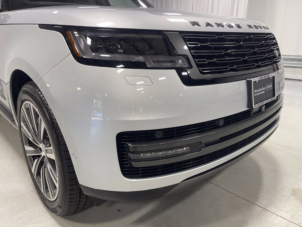 Used 2023 Land Rover Range Rover Autobiography AWD/4WD image 11